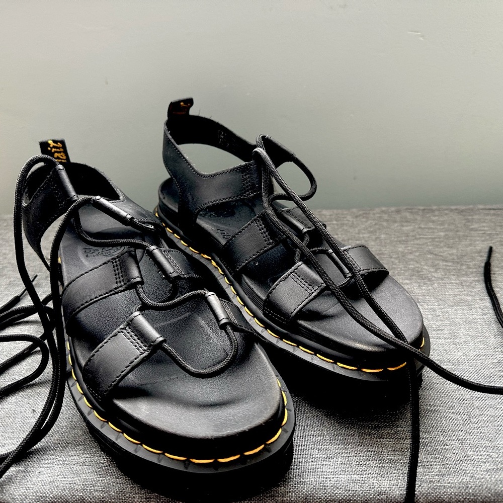 Dr. Martens Nartilla sandals Size 9